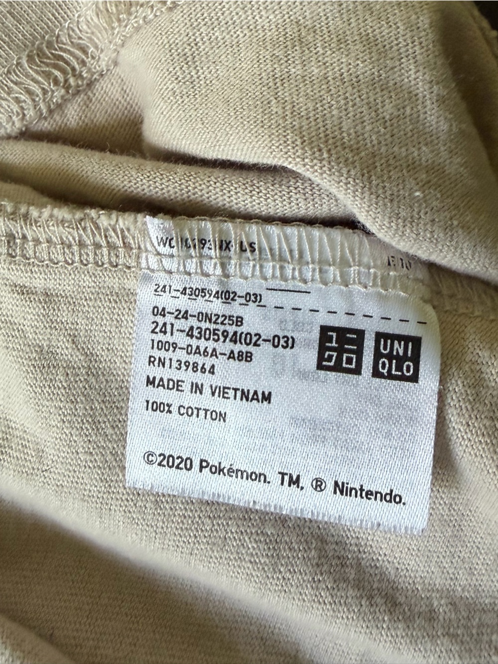 Pokémon x UNIQLO UT Eevee Graphic T-Shirt Beige 2020 Size M - Picture 15 of 16